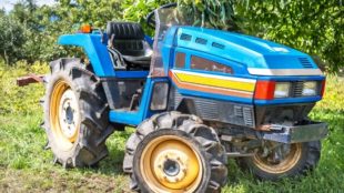 Which Compact Tractor Is Easiest For Women To Operate?